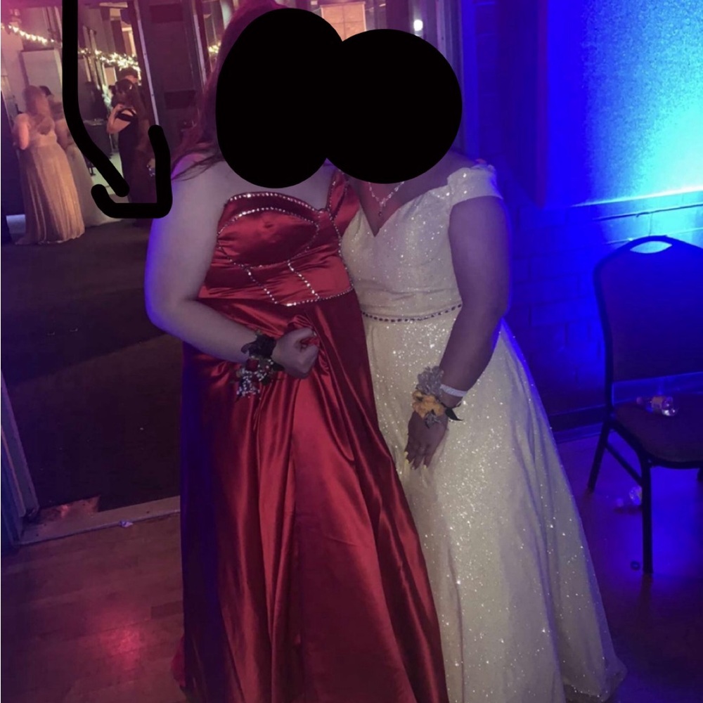 Red Bassett Rimstone prom dress